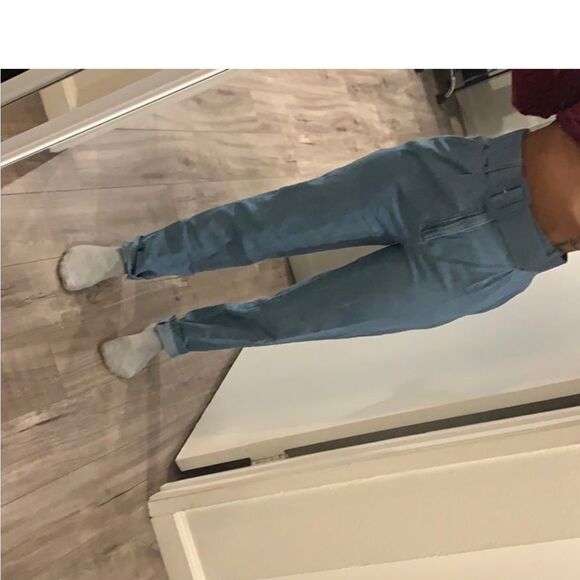 Zara High Rise Blue Jeans with Slim Fit - Picture 5 of 6